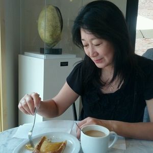 Meet your Posher, Ling